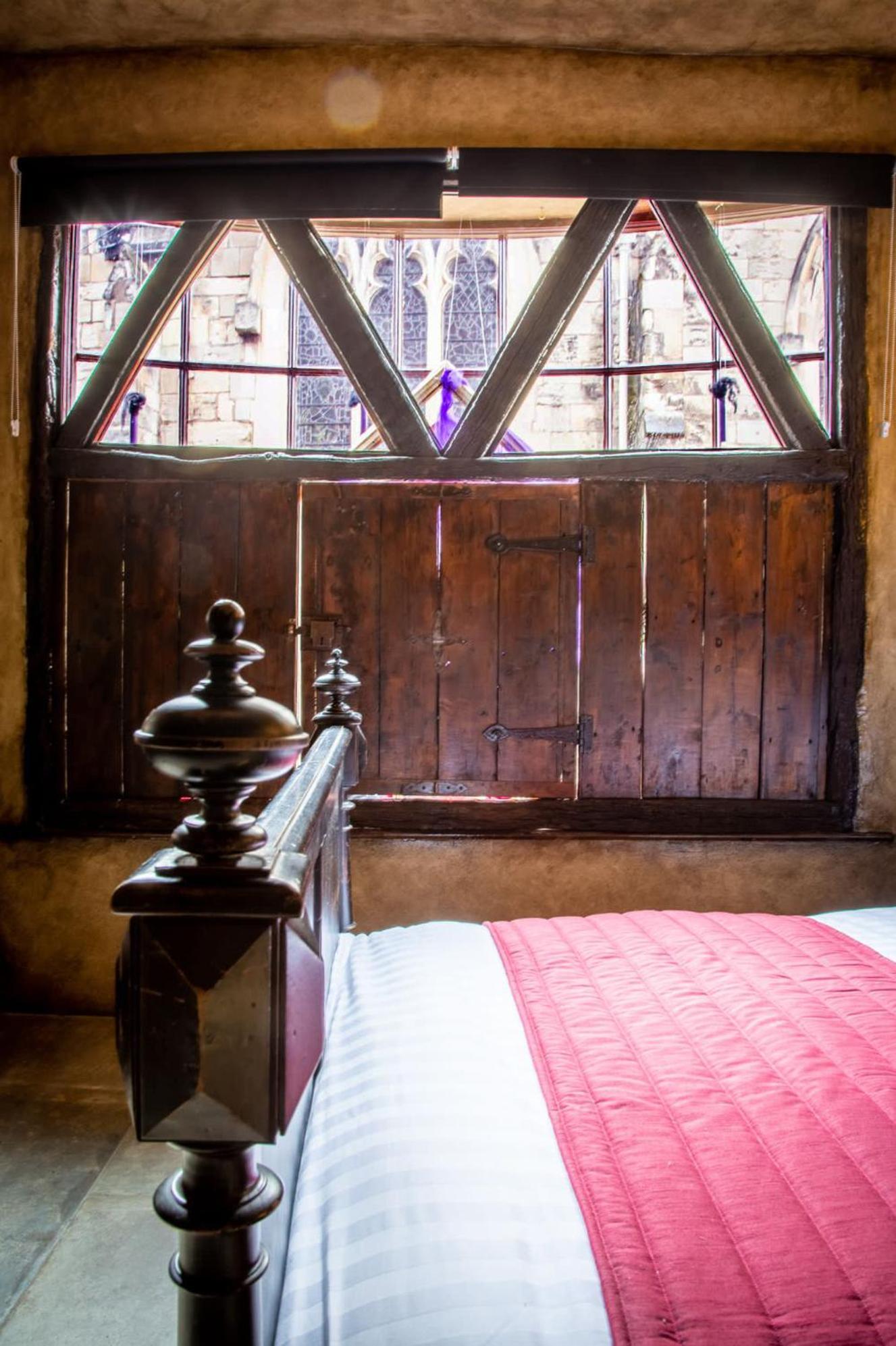 Hocus Pocus Tiny Hotel York Room photo